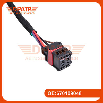 670109048 670109047 Elektrische achterluik actuator Voor Levante Maserati